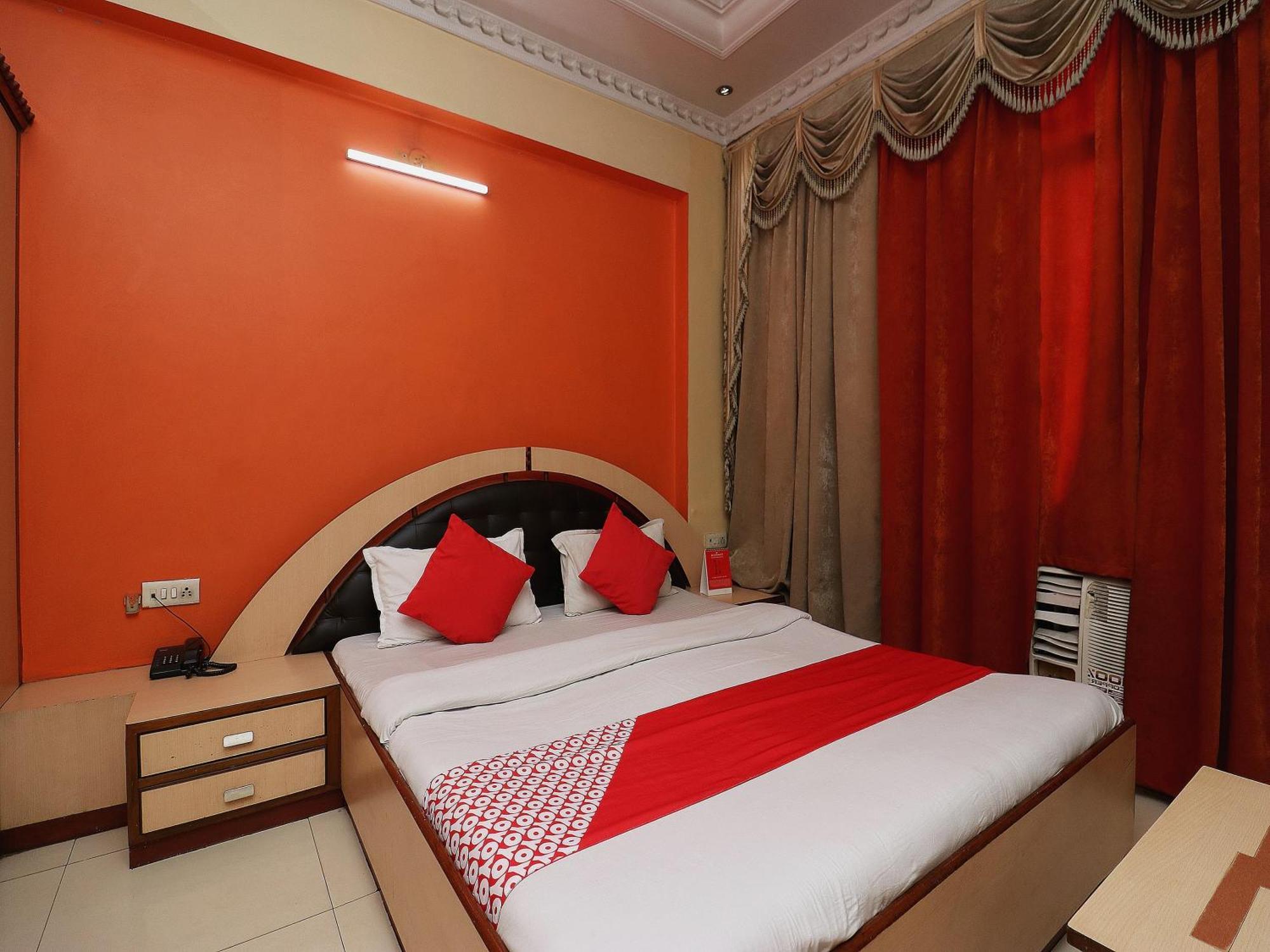 Dhanbād Hotel O Akash Regency מראה חיצוני תמונה