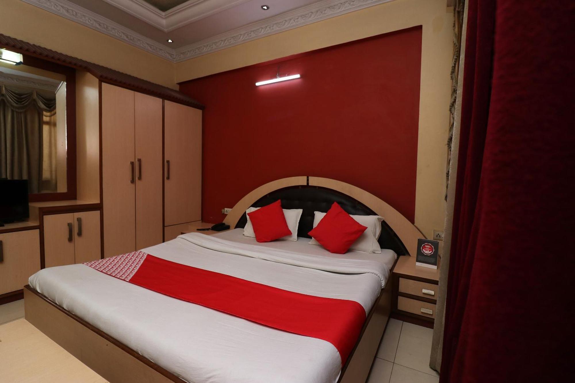 Dhanbād Hotel O Akash Regency מראה חיצוני תמונה